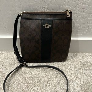 Coach signature black/brown leather crossbody bag